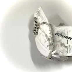 Bauer Supreme UltraSonic - Used Pro Stock Full Right Goalie Glove (White) -Bauer Store Photo2023 04 27 42928PM