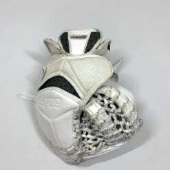 Bauer Supreme 2S Pro - Used Pro Stock Goalie Glove - Full Right (White) -Bauer Store Photo2023 04 27 53717PM