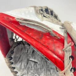 Vaughn Velocity V9 - Used Pro Stock Goalie Glove (Red/White) -Bauer Store Photo2023 05 02 43513PM