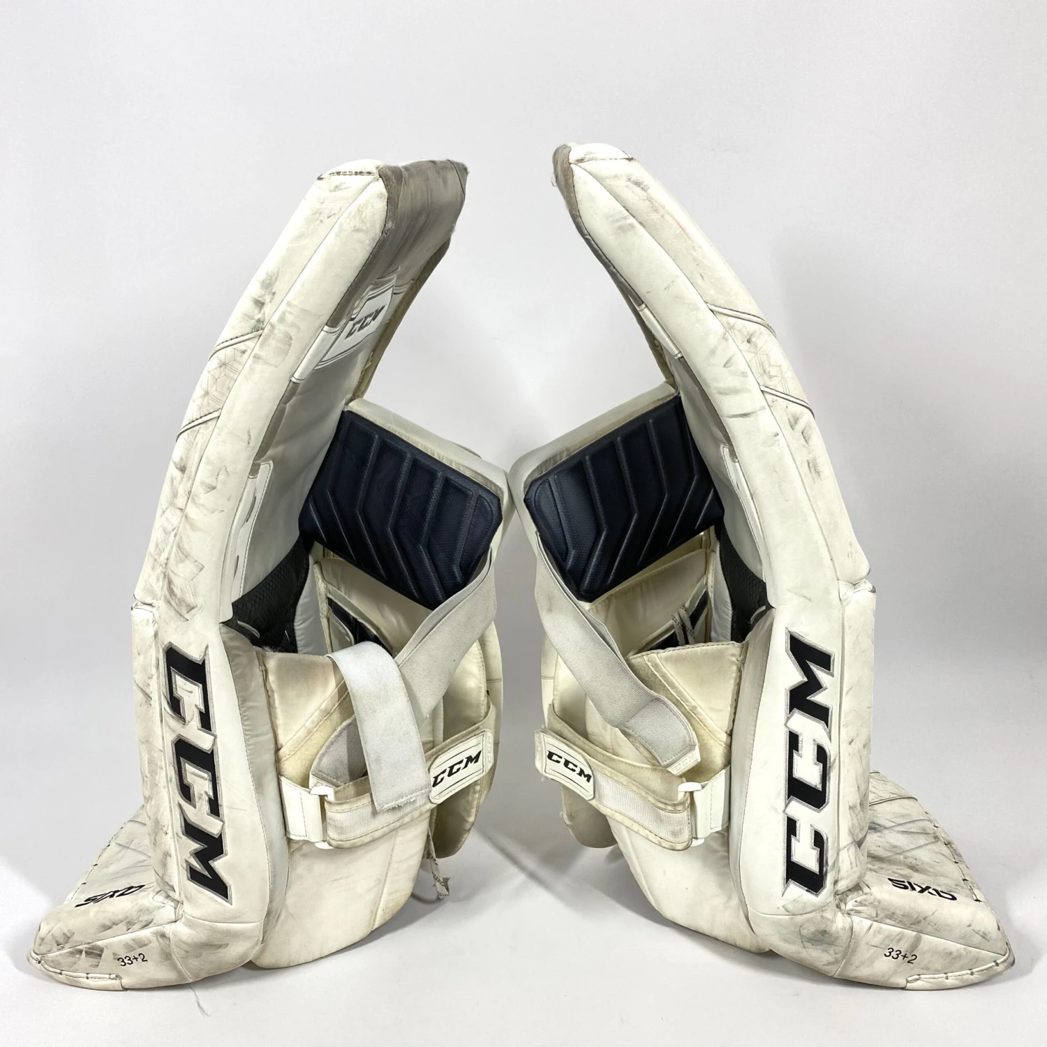 CCM AXIS - Used Pro Stock Goalie Pads (White) 3 CCM AXIS - Used Pro Stock Goalie Pads (White) - Image 3