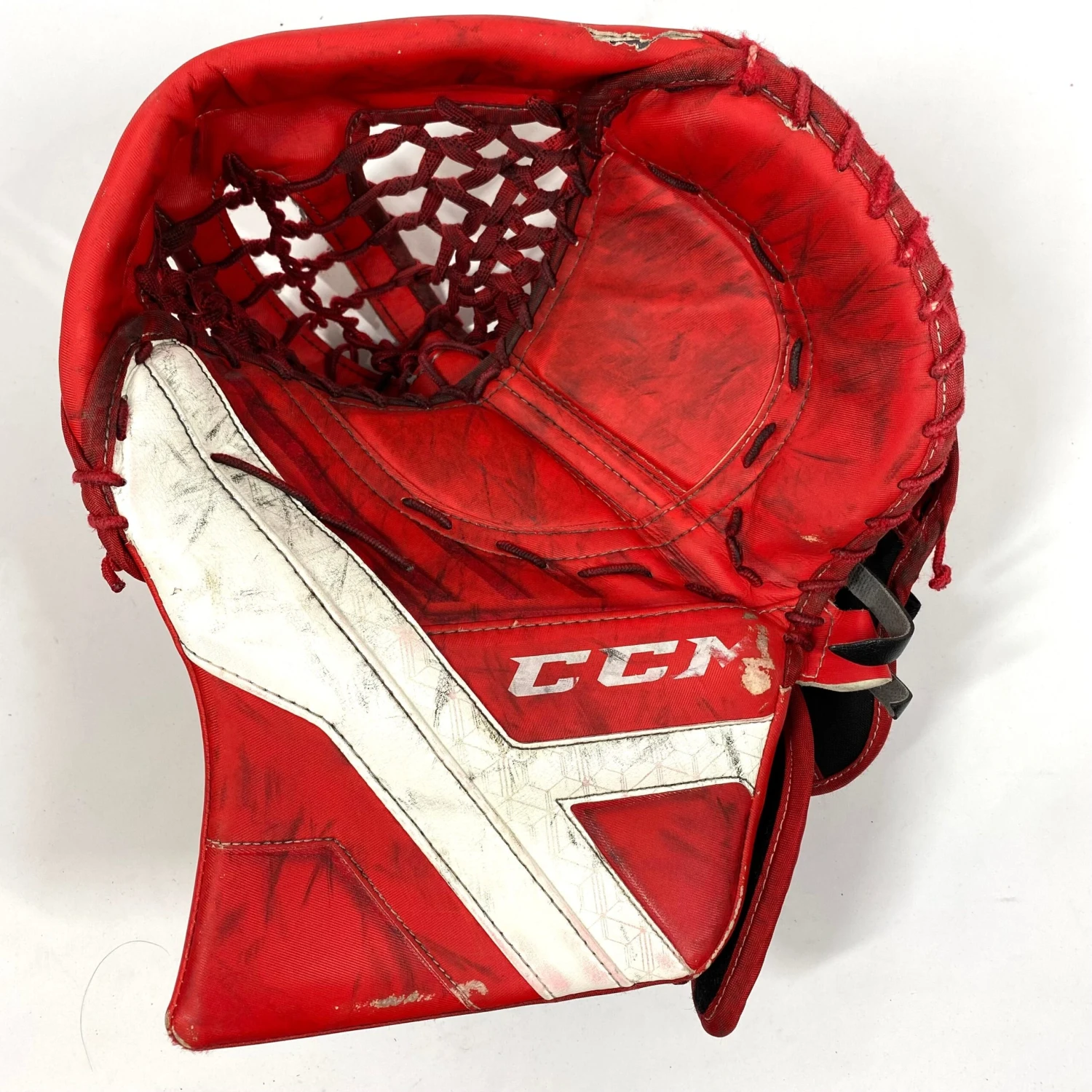 CCM AXIS - Used Pro Stock Goalie Glove (Red/White) 1 CCM AXIS - Used Pro Stock Goalie Glove (Red/White)
