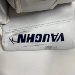 Vaughn Velocity V9 - Used Goalie Blocker (Red/White/Blue) 7 Vaughn Velocity V9 - Used Goalie Blocker (Red/White/Blue) -Bauer Store Photo2023 07 04 60706PM