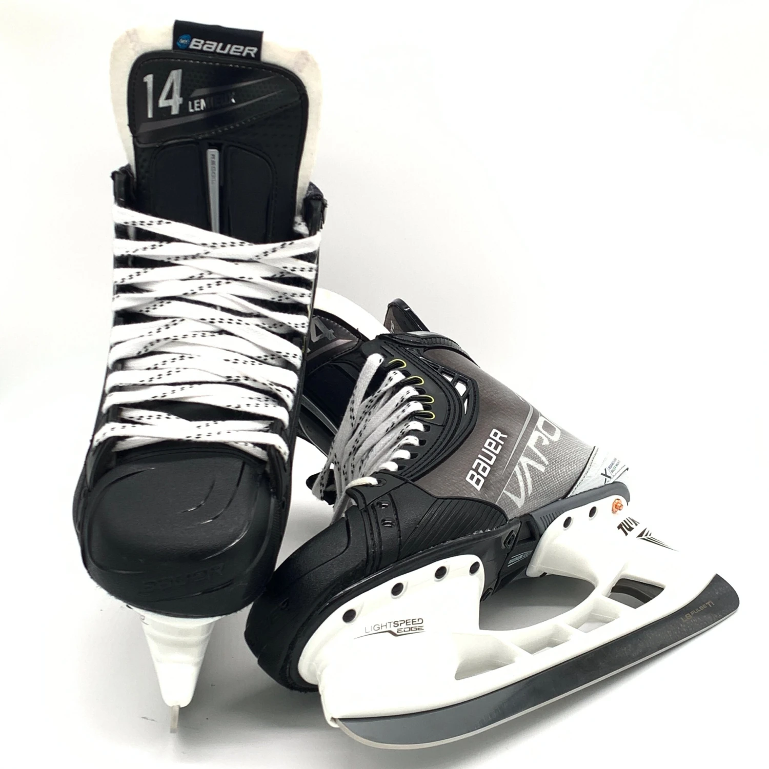 Bauer Vapor Hyperlite - Pro Stock Hockey Skates - Size 9E 1 Bauer Vapor Hyperlite - Pro Stock Hockey Skates - Size 9E