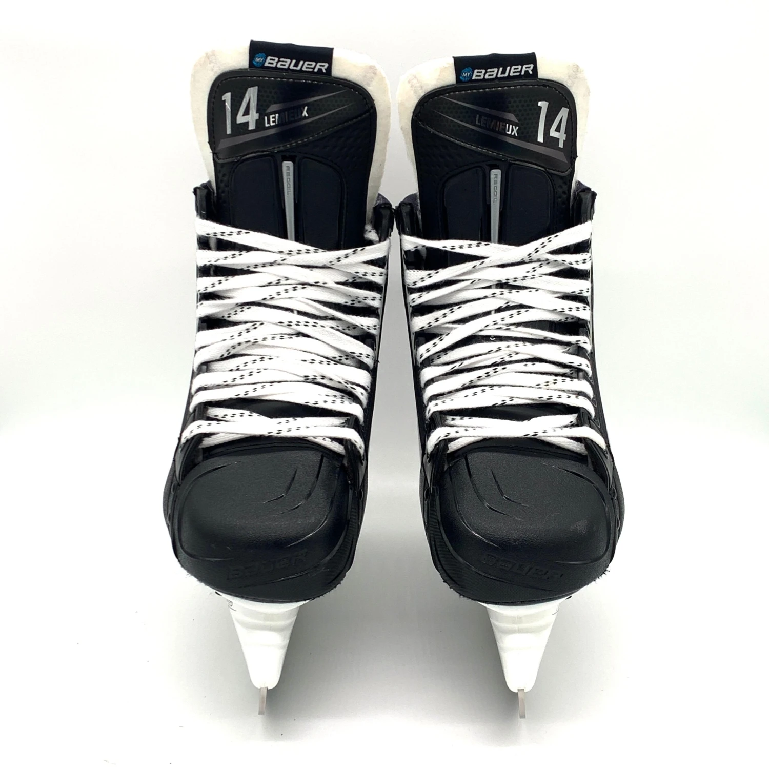 Bauer Vapor Hyperlite - Pro Stock Hockey Skates - Size 9E 2 Bauer Vapor Hyperlite - Pro Stock Hockey Skates - Size 9E - Image 2
