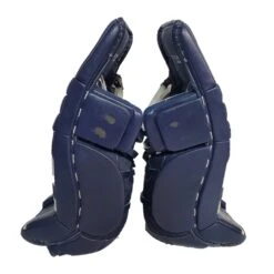 CCM Extreme Flex IV - Used Pro Stock Goalie Pads - (Navy/White) -Bauer Store Picture24 535b5cab 3810 4837 9e9e 328462329711